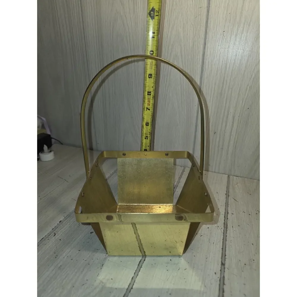 Vtg Brass Berry Basket W/ Handle Spring Decor Cottage Core Farmhouse Regency
